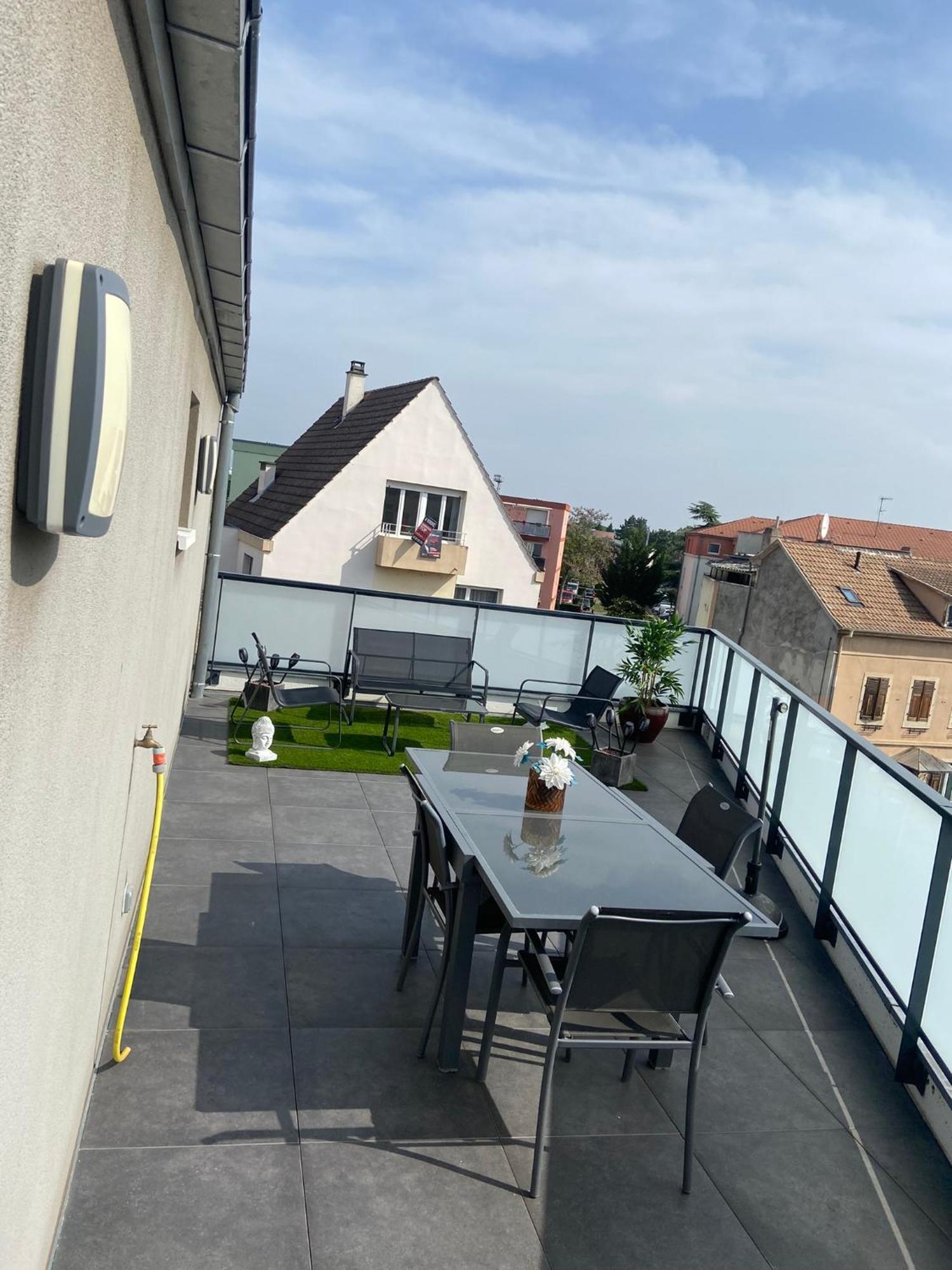 Appartement Magniolia Proche Centre Ville Colmar Exterior photo